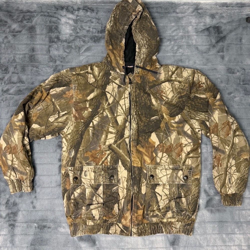 Outfitters Ridge Mens Realtree Hardwoods Camo Hooded Quilted Bomber Jacket Med